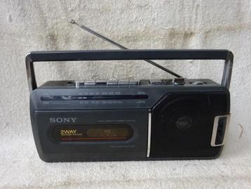 Sony CFM-140II draagbare radio cassetterecorder beschikbaar voor biedingen