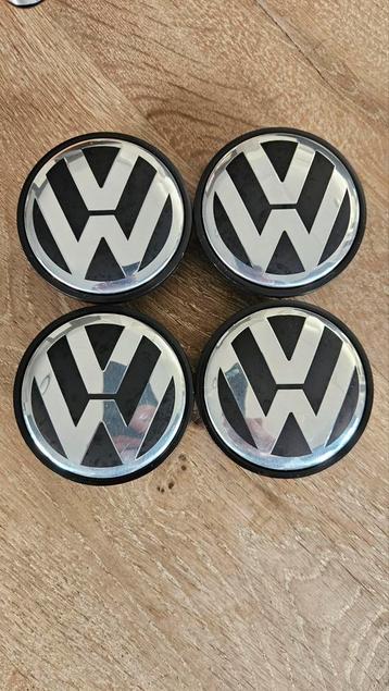 Diverse 65mm VW en 69mm Audi naafkapjes  beschikbaar voor biedingen