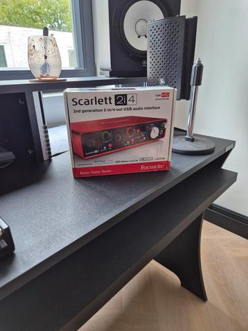 focusrite 2i4 beschikbaar voor biedingen