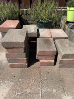 Deze tegels + 12 stuks nog erbij gratis ophalen., Tuin en Terras, Tegels en Klinkers, Ophalen, Zo goed als nieuw, 10 m² of meer
