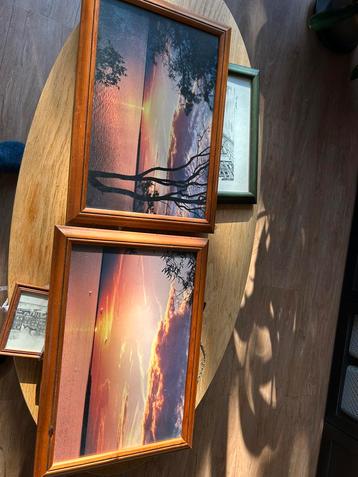 3 massief houten foto lijsten van 50/35 cm beschikbaar voor biedingen