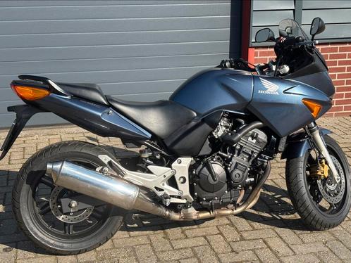 Honda CBF 600 S Excalibur Grey Metallic (2004), Motoren, Motoren | Honda, Particulier, Toermotor, meer dan 35 kW, 4 cilinders