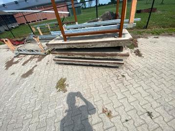 4 gebruikte Stelcon platen. Moeten weg T.E.A.B.) beschikbaar voor biedingen