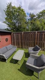 Loungeset 2 persoon bank + 2 stoelen en tafel, Tuin en Terras, Tuinsets en Loungesets, Ophalen, 5 zitplaatsen, Kunststof, Gebruikt