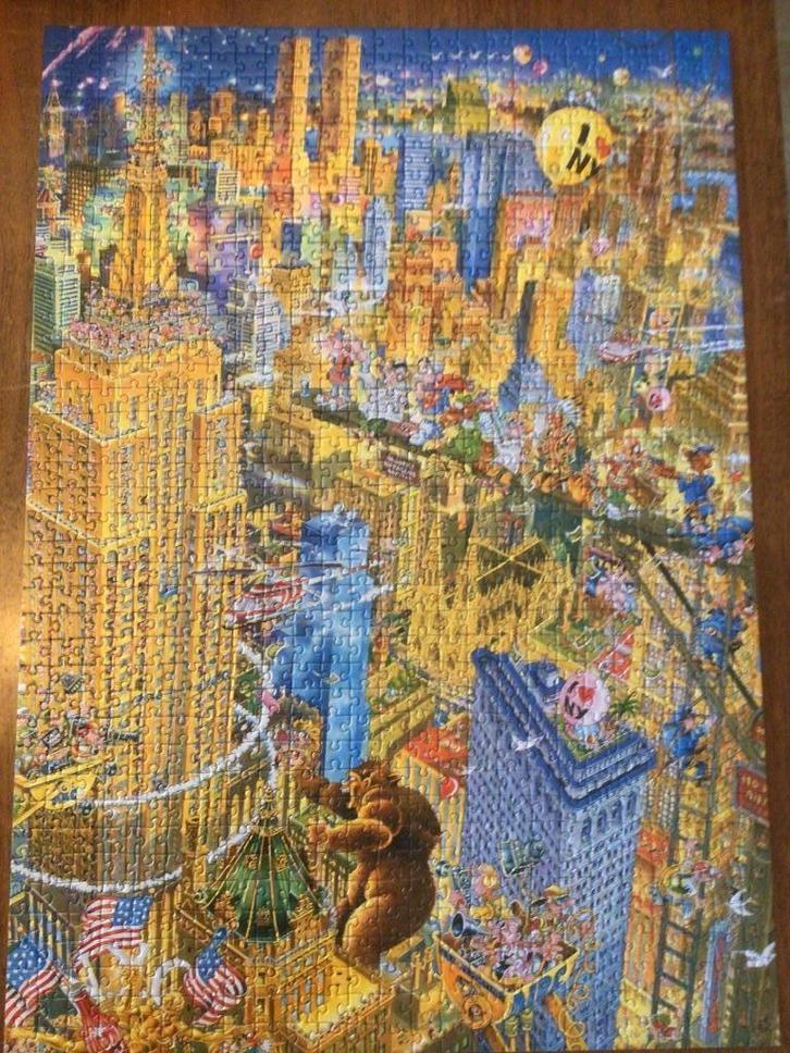 HEYE puzzel 1000 st Ryba Manhattan Vintage driehoekdoos, Hobby en Vrije tijd, Denksport en Puzzels, Zo goed als nieuw, Legpuzzel
