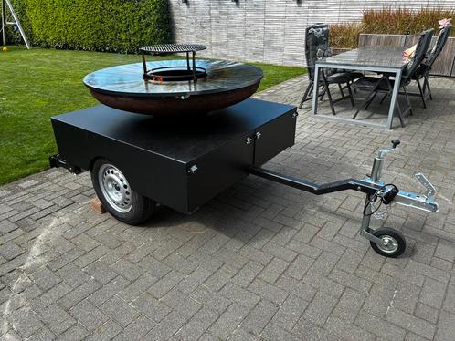 Plancha bbq trailer, Tuin en Terras, Houtskoolbarbecues, Nieuw, Ophalen