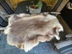 Beige/Bruine Vacht - Tapijt of Kleed, Huis en Inrichting, Gebruikt, 100 tot 150 cm, Beige, Ophalen of Verzenden