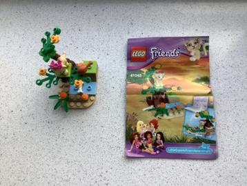 LEGO Friends nummer 41048 Leeuwenwelp Savanne beschikbaar voor biedingen