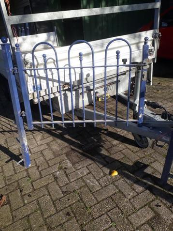 hekwerk blauw poort 110 beschikbaar voor biedingen