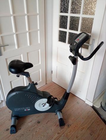 Kettler hometrainer en crosstrainer  samen voor 150 euro beschikbaar voor biedingen