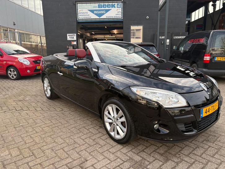 Renault Mégane 1.4 TCE CC 2011 Zwart, Trekhaak Apk 2-2027, Auto's, Renault, Bedrijf, Te koop, Mégane, ABS, Airbags, Airconditioning