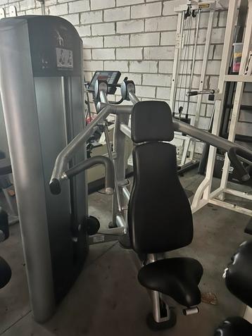LIFE FITNESS SIGNATURE SHOULDER PRESS beschikbaar voor biedingen