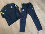 Te koop: Manchester City trainingspak mt L/XL!, Kinderen en Baby's, Kinderkleding | Maat 158, Gebruikt, Sport- of Zwemkleding