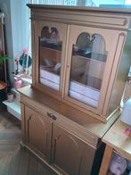 Gouden buffetkast met glazen deuren. Gratis., Antiek en Kunst, Antiek | Meubels | Kasten, Ophalen
