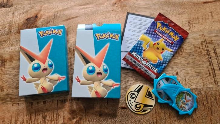 Nieuw 1 pokemon Victini set McDonalds, Hobby en Vrije tijd, Verzamelkaartspellen | Pokémon, Nieuw, Meerdere kaarten, Ophalen of Verzenden