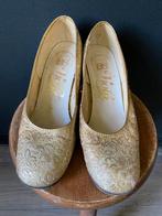 Vintage brokaat hakken 37-38, Ophalen of Verzenden, Gedragen, Overige kleuren