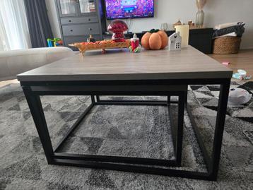 Salontafel set van 2 grijs blad beschikbaar voor biedingen