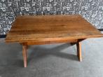Mooie doorleefde vintage brutalist tafel, Ophalen, Gebruikt, Eikenhout, 50 tot 100 cm