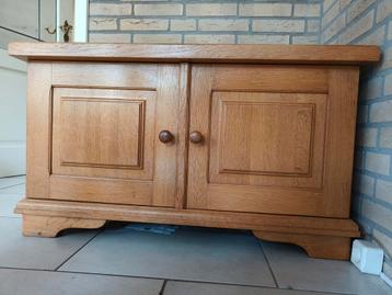 Blank eiken kastje lxhxd 96x55,5x45,5cm beschikbaar voor biedingen
