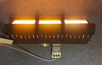 Halogeen flood lampen (3 x 300 Watt) beschikbaar voor biedingen