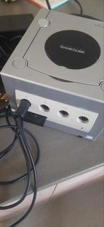 Nintendo gamecube + 3 controlers, Spelcomputers en Games, Spelcomputers | Nintendo GameCube, Ophalen of Verzenden, Gebruikt