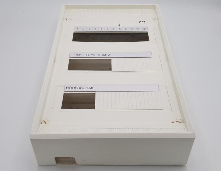 Hager Kunststof Groepenkast Volta 2 leeg 36 modules (1x), Hobby en Vrije tijd, Elektronica-componenten, Gebruikt, Ophalen of Verzenden