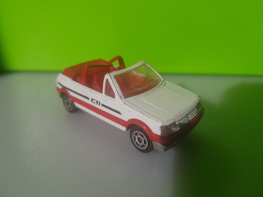 Majorette 281 - Peugeot 205CTi [wit] 1/53, Ophalen of Verzenden, Gebruikt, Auto