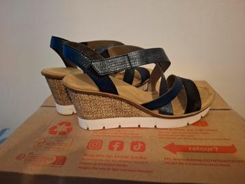 Zgan rieker sandalen sleehak maat 39 beschikbaar voor biedingen