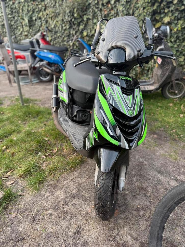 Zip 172 ac malossi, Fietsen en Brommers, Scooters | Piaggio, Zo goed als nieuw, Zip, Tweetakt, Ophalen