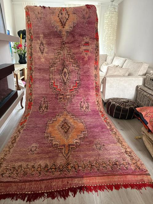 Marokkaans berbers tapijt vloerkleed Beni Mguild, Huis en Inrichting, Stoffering | Tapijten en Kleden, Gebruikt, 150 tot 200 cm