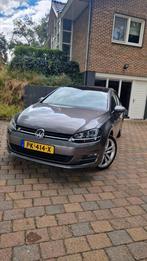 Volkswagen Golf 1.4 TSI 140 PK, DSG 2013, 2x RLine, 65 €/maand, Zwart, 4 cilinders, Lane Keeping Assist