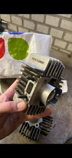 2x cilinder Puch Maxi, 1x Eurocilindro 70cc, 1x origineel, Ophalen, Gebruikt, Cilinder