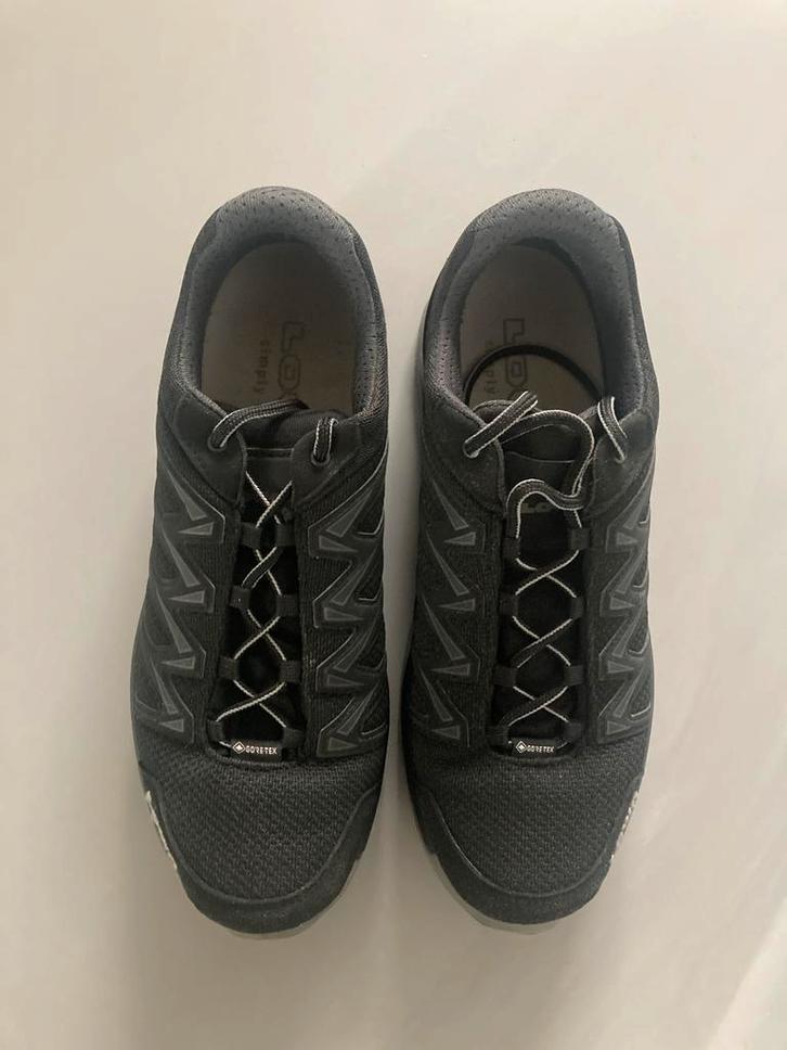 Lowa Innox Pro GTX Low - Maat 41,5 - Weinig Gedragen, Kleding | Dames, Schoenen, Zo goed als nieuw, Wandelschoenen, Zwart, Ophalen of Verzenden