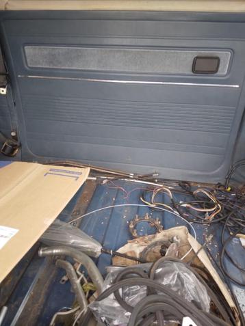 VW T3 Binnenbekleding Blauw met velours stof en chroom strip beschikbaar voor biedingen