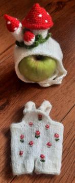 Bjd 1/6-blythe-pullip-big head dolls, 2 dlg paddestoel setje, Verzamelen, Poppen, Ophalen of Verzenden, Zo goed als nieuw, Kleertjes