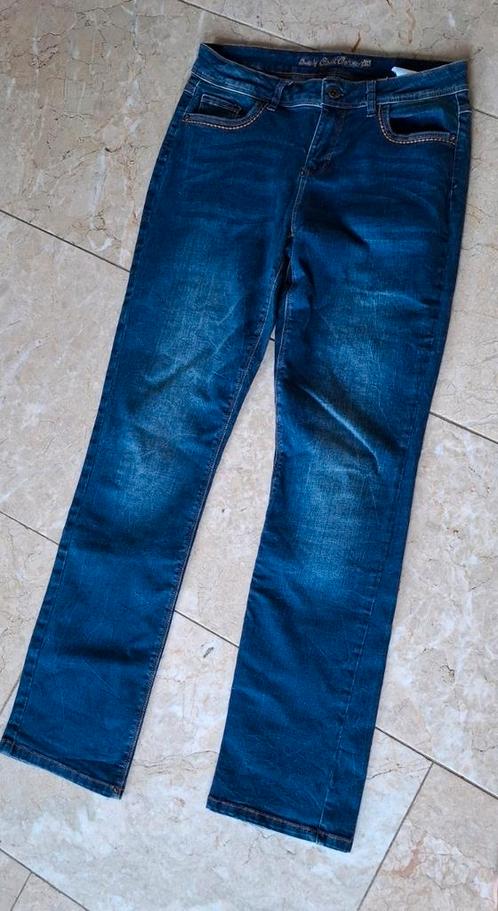 Street One Spijkerbroek maat 30/32 zgan Iets uitlopende pijp, Kleding | Dames, Spijkerbroeken en Jeans, Zo goed als nieuw, W30 - W32 (confectie 38/40)