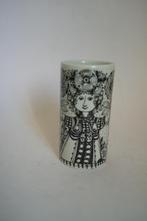 vintage Bjorn Wiinblad Flora vaas nymölle 3157-1315, Overige kleuren, Aardewerk of Porselein, Ophalen of Verzenden, Zo goed als nieuw