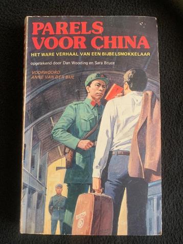 Dan Wooding / Parels voor China beschikbaar voor biedingen