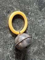 Zilveren baby rammelaar met bijtring ingegraveerd Amber, Antiek en Kunst, Ophalen of Verzenden