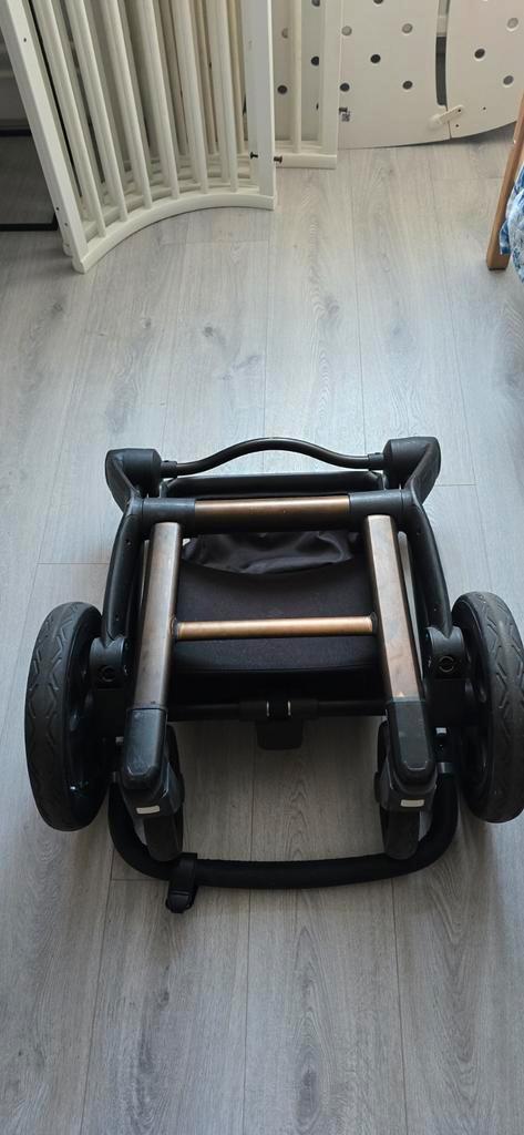 Joolz 3 kinderwagen, Kinderen en Baby's, Kinderwagens en Combinaties, Gebruikt, Overige merken, Verstelbare duwstang, Ophalen of Verzenden
