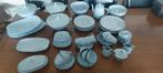 Vintage compleet lichtblauw servies uit de jaren 50, Antiek en Kunst, Antiek | Servies compleet, Ophalen