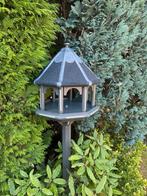 Handgemaakt vogelhuis op paal, Ophalen, Nieuw