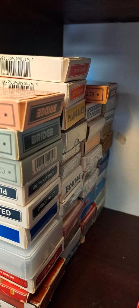 35  Speelkaarten - Diverse merken, Hobby en Vrije tijd, Gezelschapsspellen | Kaartspellen, Gebruikt, Een of twee spelers, Drie of vier spelers