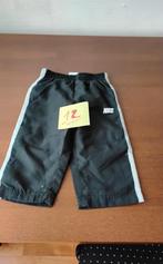 Nike Joggingbroek broek   12 maanden, Ophalen of Verzenden, Zo goed als nieuw, Jongetje
