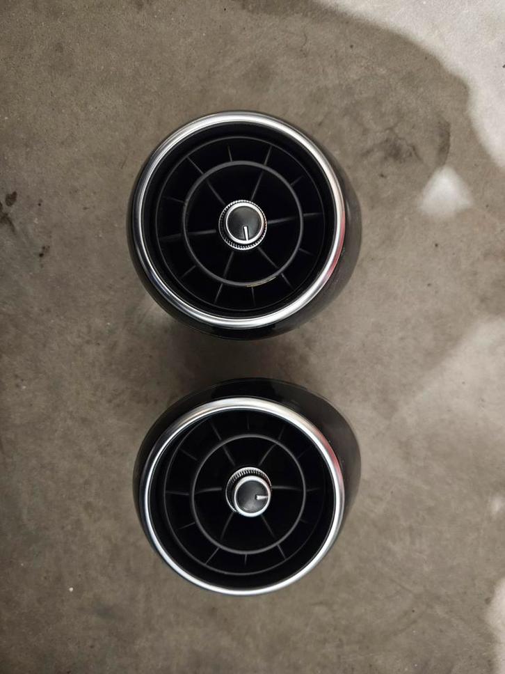 Audi A1 Dashboard Roosters Set, Auto-onderdelen, Airco en Verwarming, Audi, Gebruikt, Ophalen of Verzenden