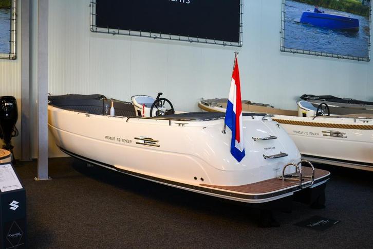 Primeur 710 met Mercury 25pk EFI, Watersport en Boten, Sloepen, Zo goed als nieuw, 10 tot 30 pk, 6 meter of meer, Buitenboordmotor