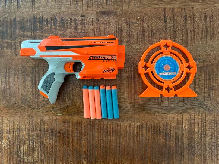 !! Nerf - talonstrike - als nieuw !!, Kinderen en Baby's, Speelgoed | Buiten | Actiespeelgoed, Zo goed als nieuw, Ophalen of Verzenden