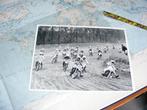 Motor cross Axel - Oud - Jaren 80  Grote zw/w foto 25 x 15 c, Verzenden, Zo goed als nieuw, Motoren