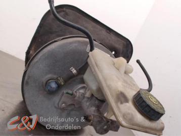 Hoofdremcilinder van een Renault Trafic beschikbaar voor biedingen