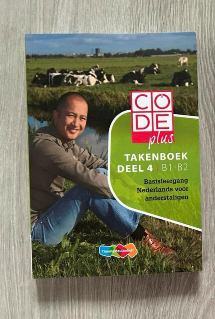 Code Plus Takenboek Deel 4 B1-B2 Nederlands, Boeken, Studieboeken en Cursussen, Zo goed als nieuw, Overige niveaus, Ophalen